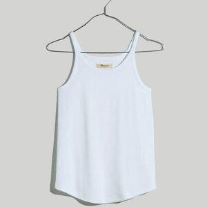 Supima® Rib '90s Tank
MAKE ME AN OFFER!!!